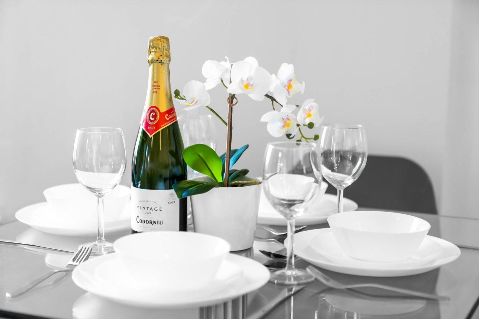 Digbeth 2 Bedroom Apartment - Top Rated - Birmingham City Centre - 3001F ภายนอก รูปภาพ